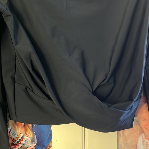 Savvi Kim long sleeve crop XS - Picture 3 of 3